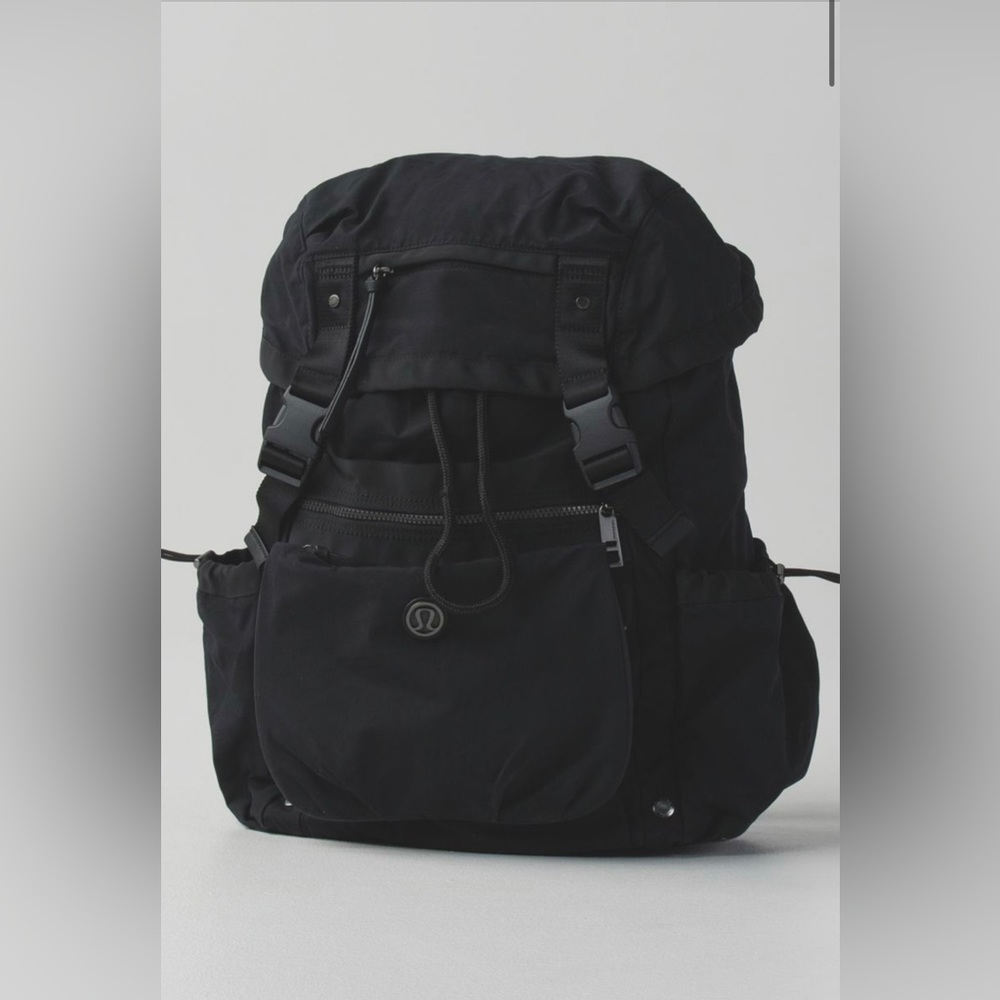 Lululemon Traveling Yogini backpack/rucksack